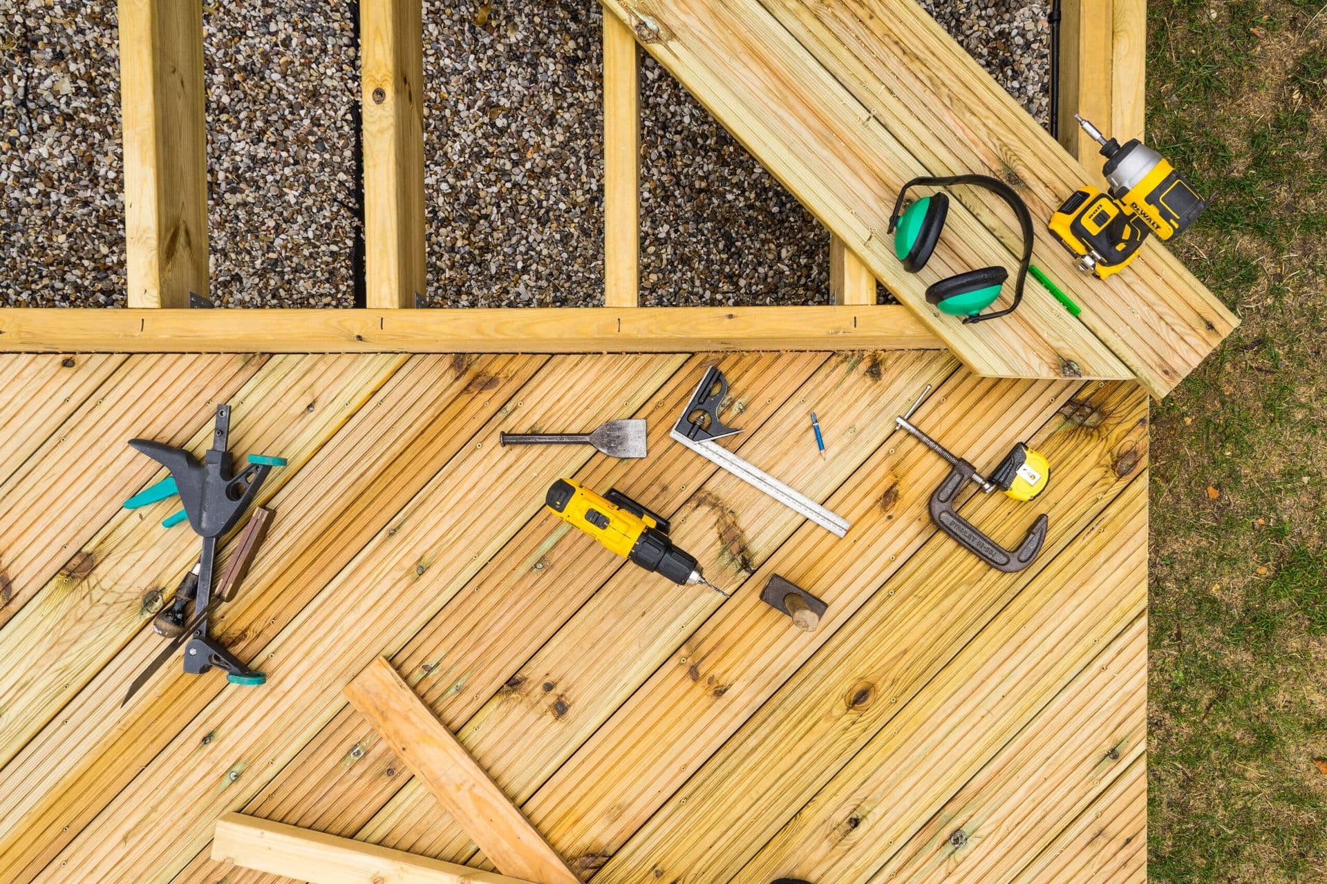 deck-tools-and-deck-under-construction-2023-11-27-05-19-57-utc-scaled.jpg